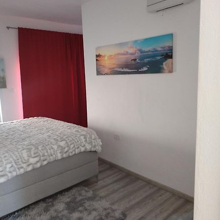 Apartamento Ema Šibenik Exterior foto