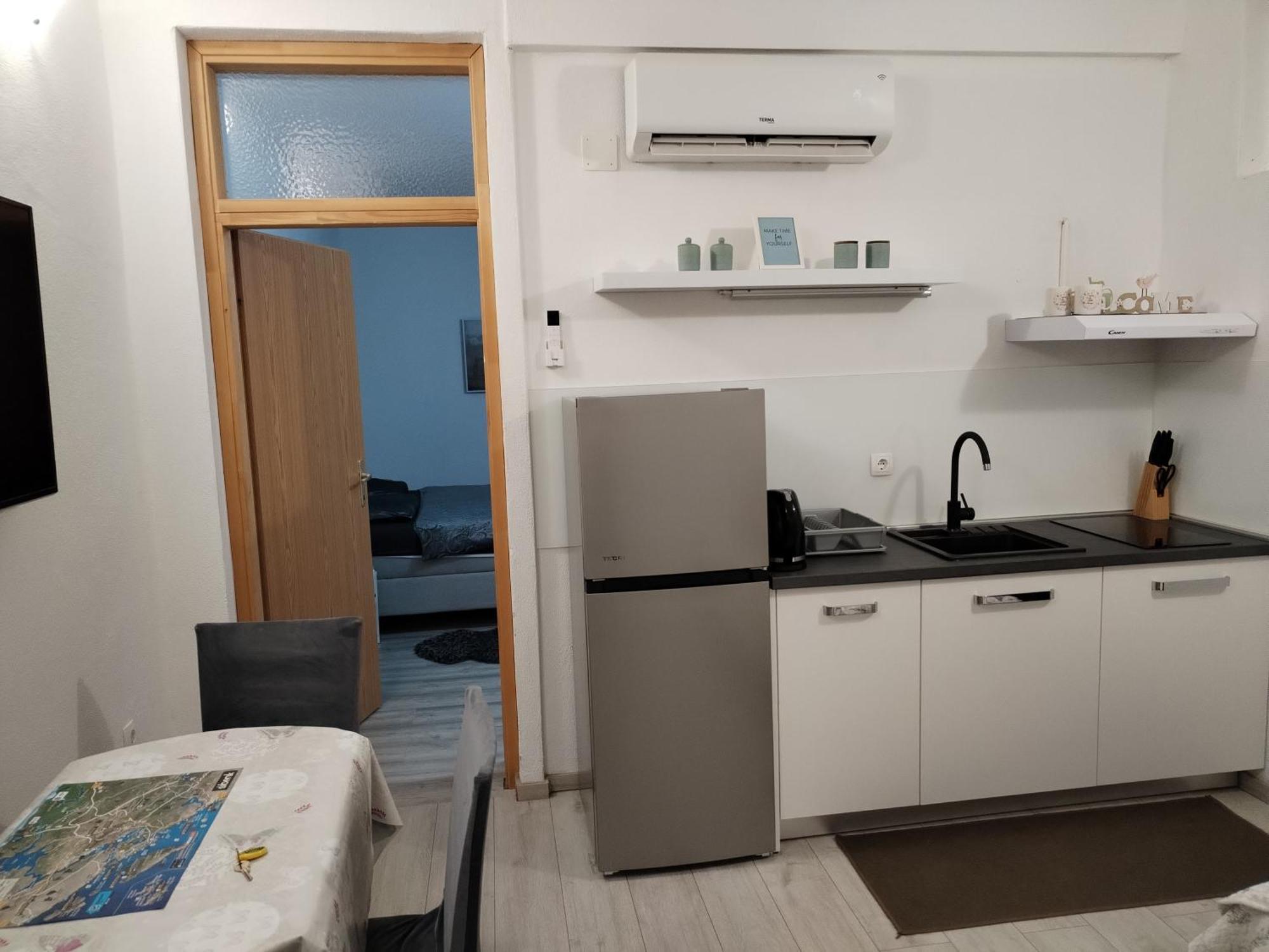 Apartamento Ema Šibenik Exterior foto